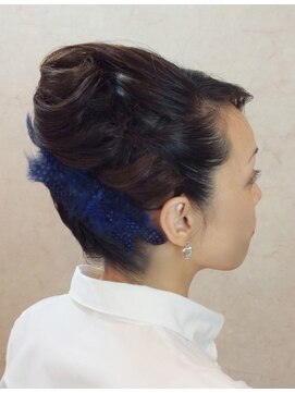 あだち美容室 アンフローリア(en fleurir) 夜会巻きアレンジ