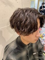 エルオム(EL.HOMME)&nbsp;【YUKI】スパイラルパーマ×センターパート