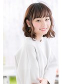 ナチュラルモード前下がり大人ボブパーマb1