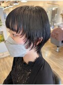 顔周りマッシュウルフ