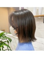 アッドヘアー(Add hair)&nbsp;外ハネボブ/セクションカラー/大人女子/かきあげバング