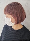 ピンクベージュ×前下がりボブ_743S1585