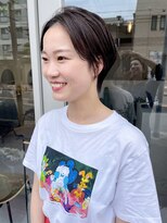 ヨリ(yori)&nbsp;ショート　耳かけショート　オリーブカラー　髪質改善