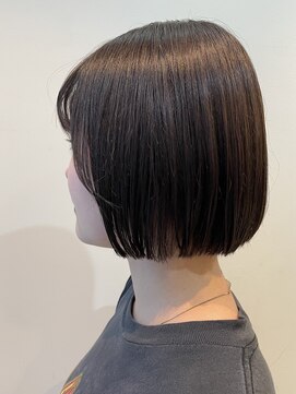 クラップス オル 金沢八景(CLAPS Ore) 大人マッシュショート丸みショート黒髪ショートスタイル