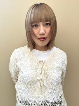 ヴヴ(Bub) 前髪 小顔レイヤー ショートボブ 顔周りレイヤー ベージュ 韓国