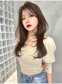 韓国風ハッシュカットで作るレイヤースタイル 前髪カット