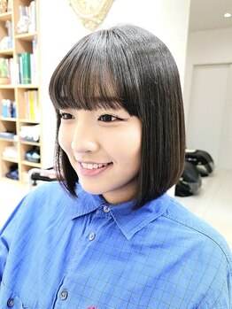 メタ(META)の写真/高濃度の水素と高濃度のコラーゲンの力を贅沢に使用する事で髪質改善に優れ艶々ストレートに仕上がります♪