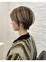 アビー(ABBEY) 美フォルムショートボブ