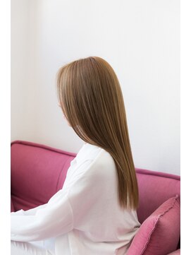 カットハウスジャックポット(Cut House Jackpot) ３Ｄハイライト入りハニーベージュカラー