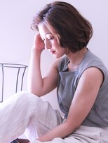 アトリエパーランプ(Atelier par LAMPE)&nbsp;アシンメトリー耳かけノームコアミニボブアンニュイヘアp2