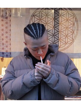 ダカ(DAKA) コーンロウ