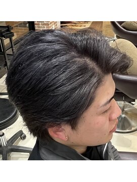 アース 長崎時津店(HAIR&MAKE EARTH) グレージュ