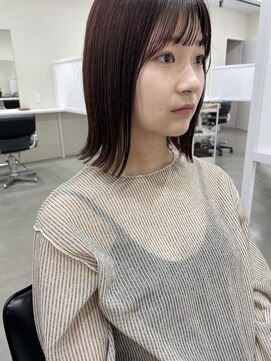 キートス 高知店(kiitos) ★切りっぱなしボブカールセミディシアーカラーダークアッシュ