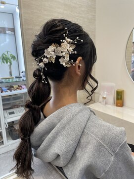 ラビス クローバー(Lovis clover) ヘアセット