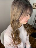 グラデーションベージュ