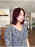 ピンクベージュ