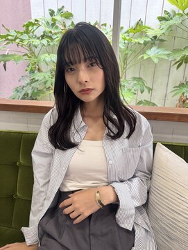 サンクチュアリ ウィズエデン 京橋店(Sanctuary with eden) セミロングの韓国風くびれ巻き