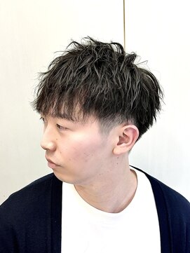 ヘアーアンドグルーミング ヨシザワインク(HAIR&GROOMING YOSHIZAWA Inc.) メンズ理容室ソフトツイストスパイラルパーマツーブロック