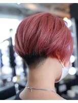 シャロン(SHARON) 【SHARON原宿】サーモンピンク×刈り上げショート