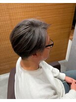 互感 近岡店 白髪ぼかしハイライト