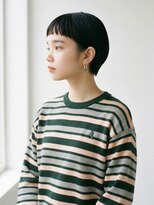 キビト(kibito) 黒髪オン眉マッシュ女子耳かけベリーショート曙橋若松河田市ヶ谷