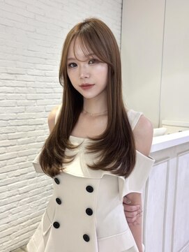 フーバイケンジ(fuu + KENJE) 艶髪美髪髪質改善ストレートレイヤー みほ