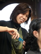 ヘア メイク ジェイ ブライ(hair make J-bly) 山本 順子