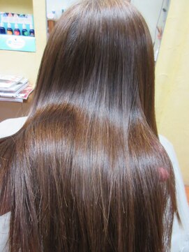 ヨシユキコンディショニング ダメージレスな縮毛矯正「強いくせ毛～ダメージ毛まで対応」182