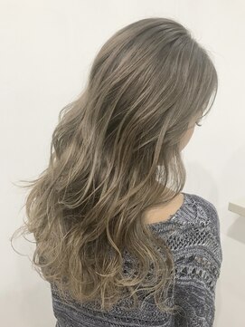 ヘアースタジオ ゼン(hair studio Zen) 透明感たっぷり_愛されロング