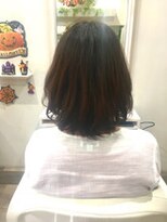 エルデ ナインズ ヘアー スタンド 川口店(elde 9's HAIR STAND) 大人かわいいグレージュひし形シルエットエアリーボブ