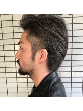 パロ アルト(Palo Alto) ツーブロック×サイドパートショート