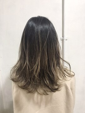 レニーバイエース(LANY by ACE) 【LANY 横浜】 外ハネミディ×3Dハイライト