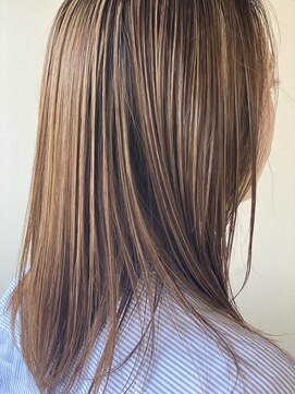 ガレージ バイ グリーン 原宿 表参道(Garage by green) ストライプカラー