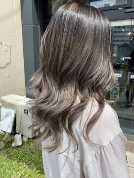 リジョイスヘア エン(REJOICE hair EN) ナチュラルバレイヤージュ【stylist 大塚】