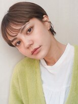 レジュアル(RESSUAL)&nbsp;グレージュ　大人かわいい　フェザーバング　マッシュショート