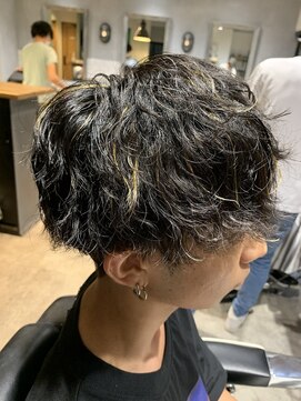 エイトメン 吉祥寺店(EIGHT MEN) ツイストスパイラルハイライトショート