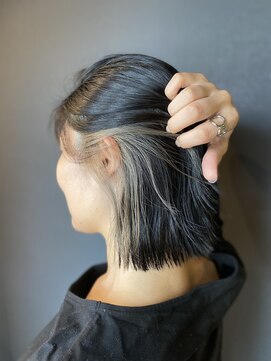 ザベース(the BASE) イヤリングカラーシルバー