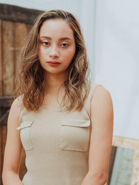 ポイントファイブバイソレイユ 藤沢店(.5 by SOLEIL) ライトベージュカラー