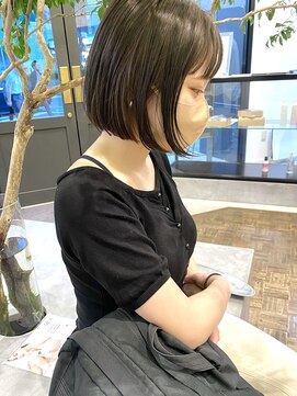 パークレーン アイス イヴェン(park lane ICI yeven) 切りっぱなしボブ　ブリーチなしカラー　前髪　グレージュ/rena