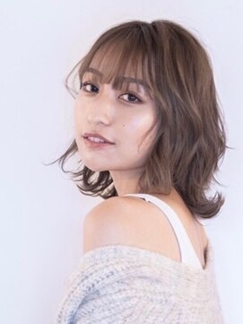 ポンヌフ(Pont Neuf) ミディアムウルフ×プラチナレジェンド