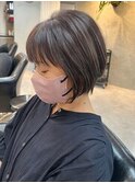 脱白髪染めハイライト 横顔美人ショート