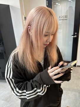 ヴェルデ(Verde) ピンクベージュ ダブルカラー ケアブリーチ ブリーチ