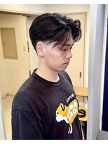 メンズヘアトーキョー(MEN'S HAIR TOKYO) テーパーフェード/センターパート/フェードカット