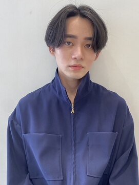 ユーフォリア 渋谷グランデ(Euphoria SHIBUYA GRANDE) ニュアンスパーマ 儚げメンズヘア 清潔感 MOMO