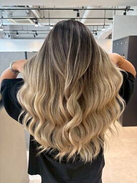 メリー オオサカ(Merly Osaka) 海外balayage