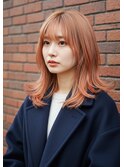 コーラルオレンジ/バタフライカット/毛先ゆふるわ巻き