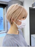 ハイトーンカラー/ホワイトブロンド/ショートカット/池袋
