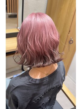 リプル(RIPPLE) 埼玉 越谷 ブリーチカラー ホワイトピンク