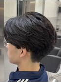 曲がる縮毛矯正フェザーショート
