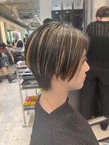 ヘア デザイン リスク(HAIR DESIGN RISK) 【RISK 白井琴菜】 三鷹 ハンサムショート